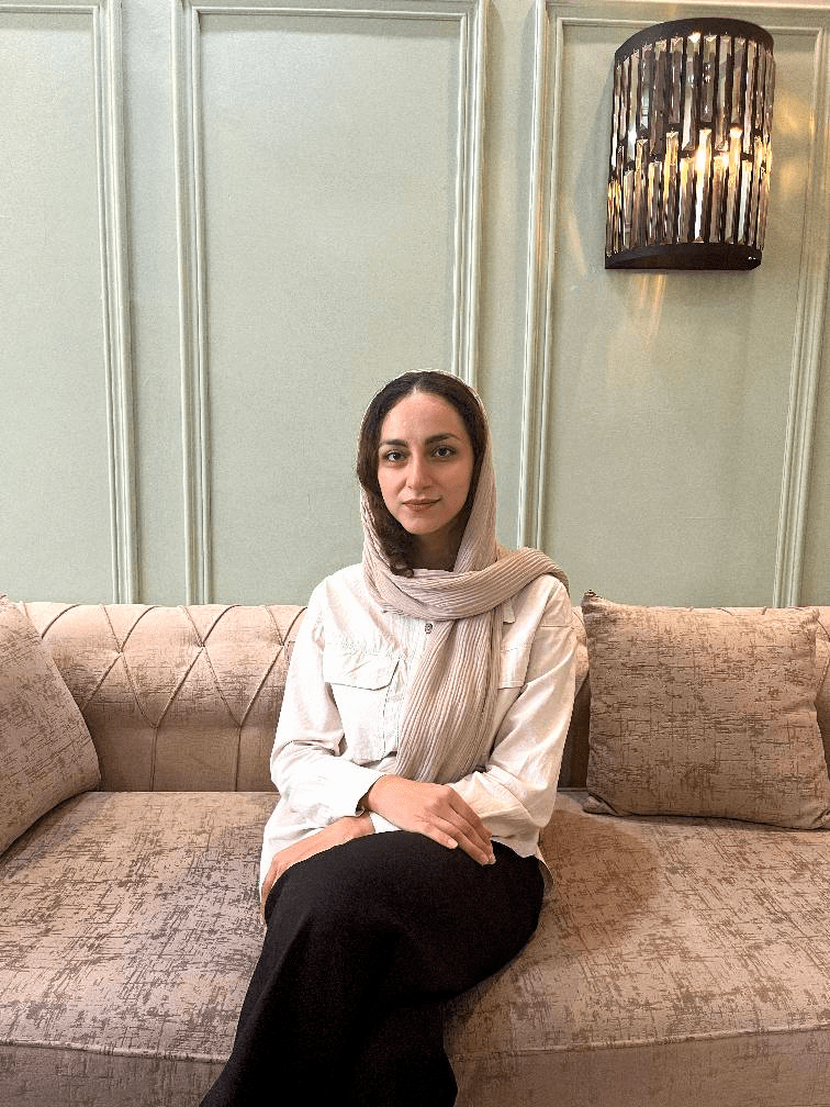 زینب سعیدی